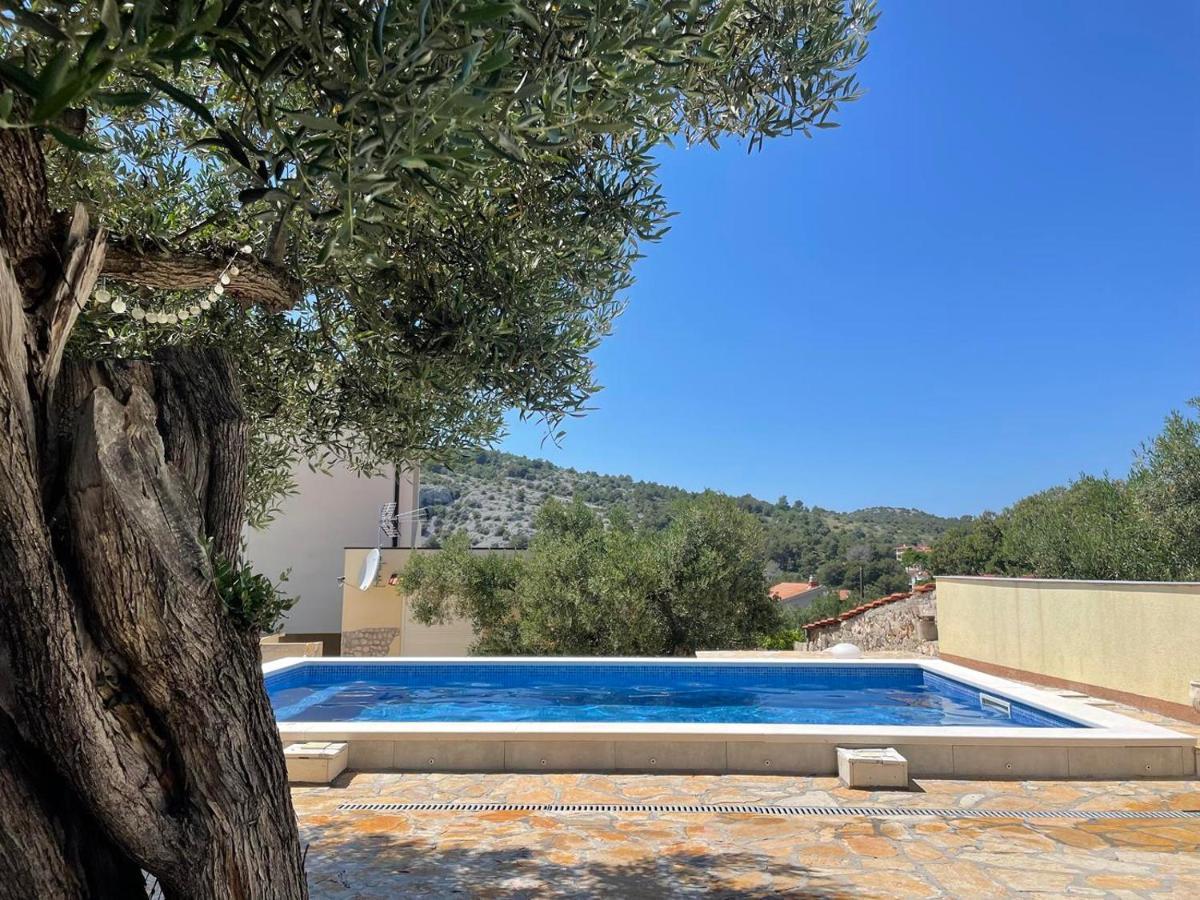 Villa Luger 2. Stock Razanj Exterior photo